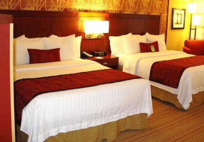 Courtyard By Marriott Hagerstown Ξενοδοχείο Εξωτερικό φωτογραφία